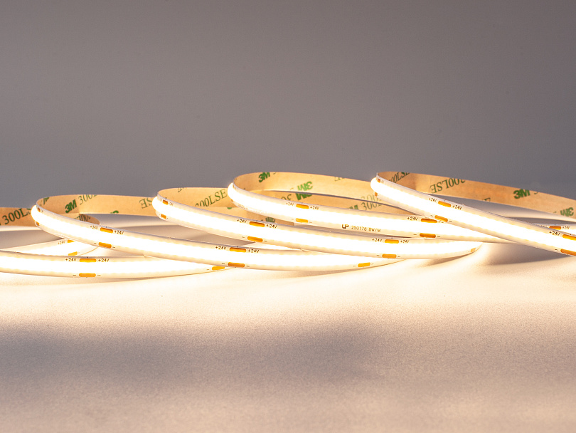 Изображение галлереи товара - Светодиодная лента LEDS POWER COB Classic 320/м (8Вт/м) 24В теплая / 3