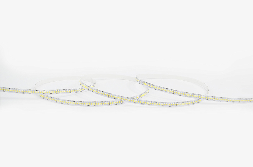 Изображение галлереи товара - Светодиодная лента LEDS POWER 2835 240/м (21Вт/м) 24В теплая / 1