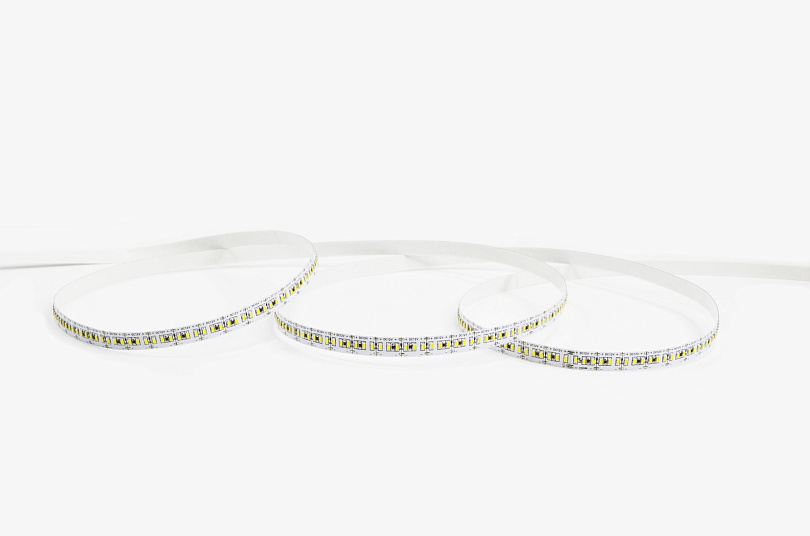 Изображение галлереи товара - Светодиодная лента LEDS POWER 3014 240/м (21Вт/м) 12В холодная / 1